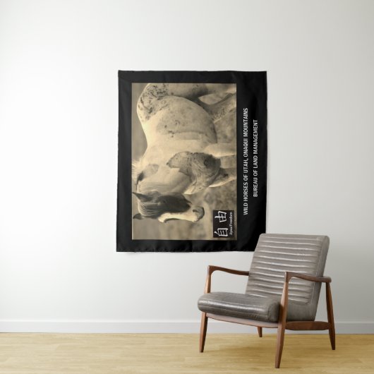 Tapestry WILD PFERDE VON UTAH, ONAQUI BERGE BLM Wandteppich (Beispiel)