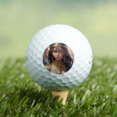 Tapete eines schönen Anime-Abenteurer-Mädchens Golfball (Insitu T-Shirt)