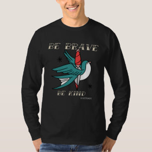 Tapfere Tattoo-Designs im Vintage-Stil 2 T-Shirt
