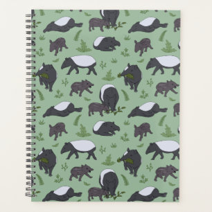 Tapir Family Dinner in Green Planer
