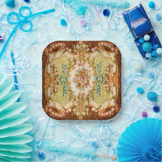 Tapisserie aus Viktorianischer blumengeschmückter  Pappteller (Party)