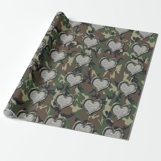 Tarnung Woodland Forest Heart Geschenkpapier (Ungerollt)