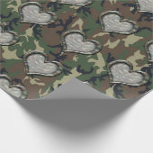 Tarnung Woodland Forest Heart Geschenkpapier (Ecke)