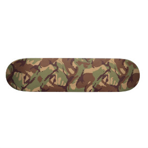 TARNUNGS-SKATEBOARD SKATEBOARD