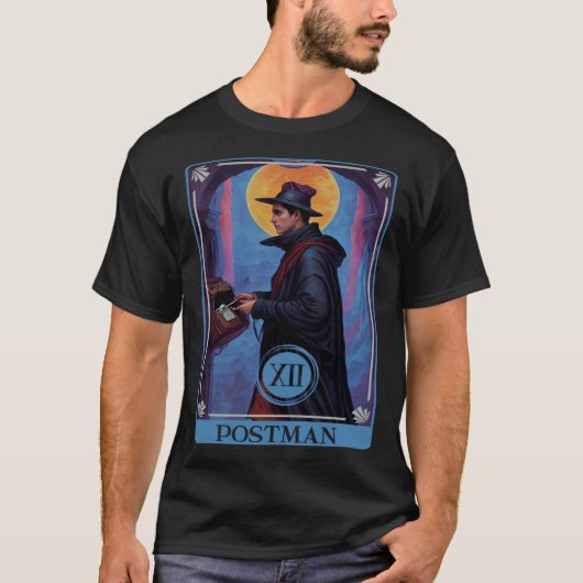 Tarot Card of a Postman T-Shirt (Vorderseite)