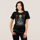 Tarot Illustration, die Hohepriesterin Tri-Blend Shirt (Vorderseite voll)
