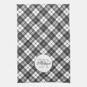 Tartan pattern Christmas Schwarz-weiß Monogram Geschirrtuch (Vertikal)