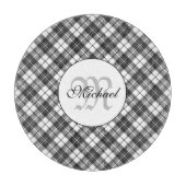 Tartan pattern Christmas Schwarz-weiß Monogram Schneidebrett (Vorderseite)