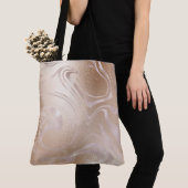 Tasche aus Goldmarmor (Von Nahem)
