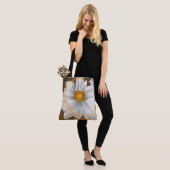 Tasche Blume Weißes Schwarzes Orange (Am Model)