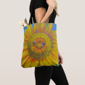 Tasche der Sonnenblumen (Von Nahem)