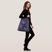 Tasche Fraktal Blätter Violett Glow (Am Model)