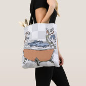 Tasche mit Eule und Badewanne (Von Nahem)