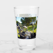 Tasche mit Golf Clubs, Bier Glas (Vorderseite)