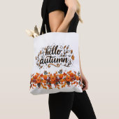 Tasche mit "Hello Autumn" und Kürbisgarland (Von Nahem)