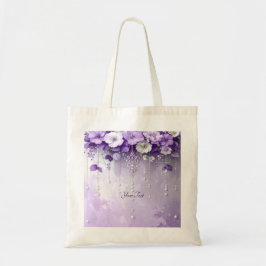 Tasche mit lila Blumen und baumelnden Perlen
