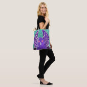 Tasche mit Purple Mothman-Motiv (Am Model)