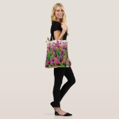 Tasche mit rosa Blume (Am Model)