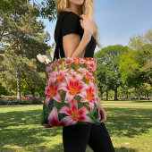 Tasche mit rosa Lilien