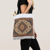 Tasche mit vintage Perserteppich-Muster (Von Nahem)