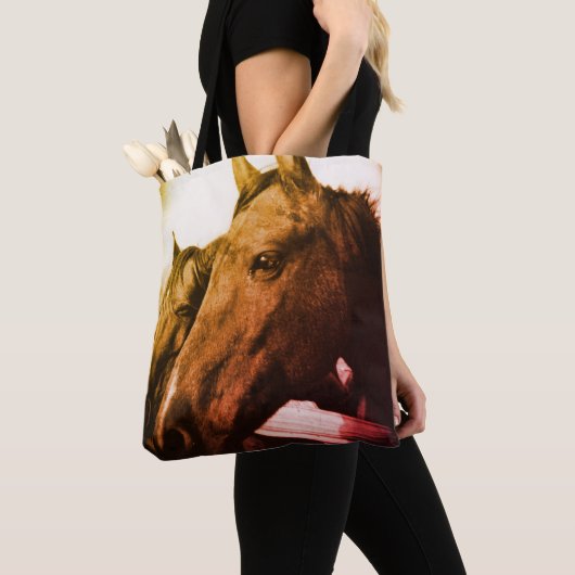 Tasche - rotes Pferd (Von Nahem)