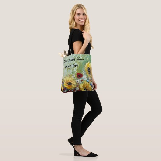 Taschen-Taschen-Sonnenblumen Tasche (Am Model)