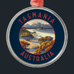 Tasmania Australia Retro Distressed Circle Ornament Aus Metall<br><div class="desc">Tasmania Retro Vektor Reise Design. Tasmania ist ein australischer Staat,  240 km südlich des australischen Festlands gelegen und durch die Bass-Straße getrennt.</div>
