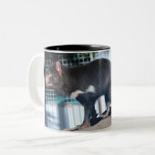 Tasmanischer Teufel Zweifarbige Tasse (Vorderseite Links)