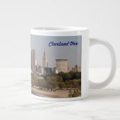 Tasse am Lakefront Cleveland OH (Rechts)