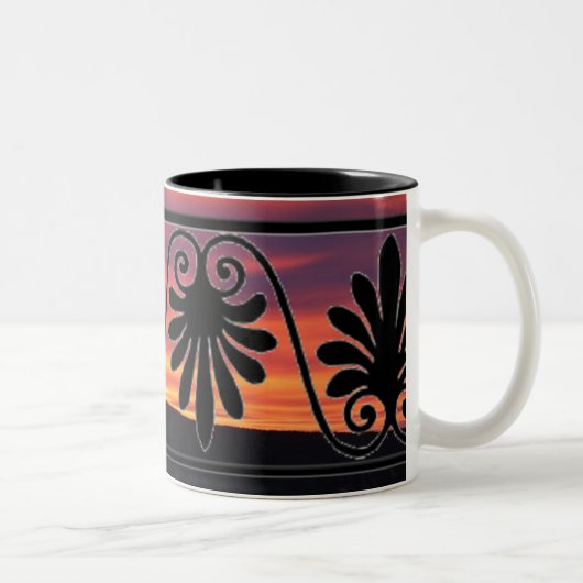 Tasse an der Sonnenuntergangsgrenze (Rechts)
