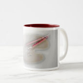 Tasse Artist Palette & Pinsel (VorderseiteRechts)