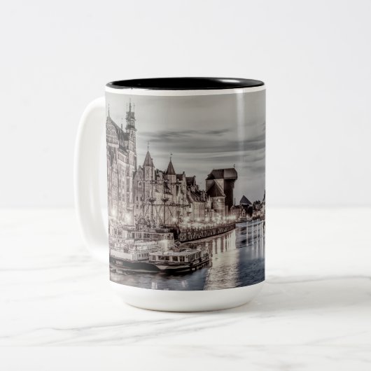 Tasse aus Danzig (Vorderseite Links)