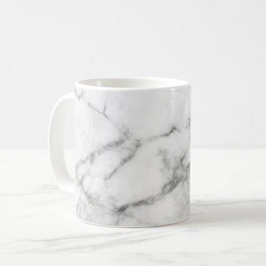 Tasse aus grauem Marmor (Vorderseite Links)