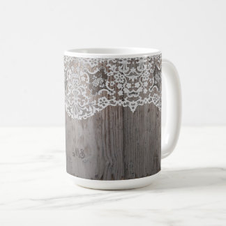 Tasse aus Holz und Spitzen mit Ihren Initialen ode