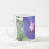 Tasse aus lila Mattiertem Glas (Links)