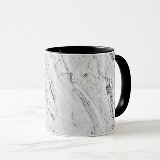 Tasse aus Marmorstein (VorderseiteRechts)