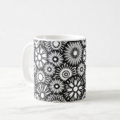 Tasse aus Schwarz und Weiß (Vorderseite Links)