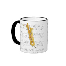 Tasse - Bass-Saxophone mit Blattmusik