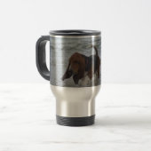 Tasse Basset Hound am Meer (Vorderseite Links)
