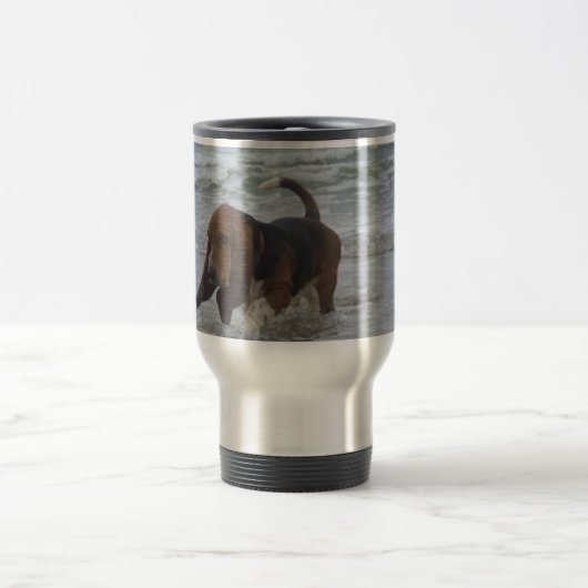Tasse Basset Hound am Meer (Mittel)