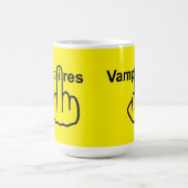 Tasse Bird Drehend Vampire Gedreht (Mittel)