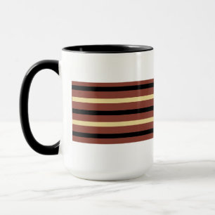 Tasse-Cup mit weißem, braunem und schwarzgestriche Tasse