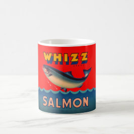 Tasse dekoriert mit Vintage-Alaska-Lachs-Etikett