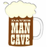 Tasse der Bier Funny Man Höhle Freistehende Fotoskulptur<br><div class="desc">Dieser Mann Höhlenkunst ist perfekt für eine Zuhause-Bar. Passen Sie es mit Ihrem eigenen Text an!</div>