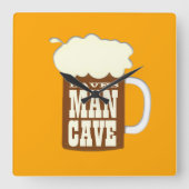 Tasse der Bier-Mann-Höhle Quadratische Wanduhr (Vorderseite)