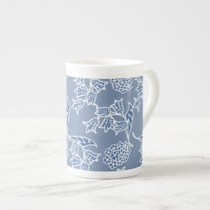 Tasse der Blauen Ethnic Floral Print Knochen-China