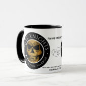 Tasse der Dark Knights-Logos (Vorderseite Links)
