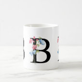 Tasse der ersten Floral Monogramm B (Mittel)