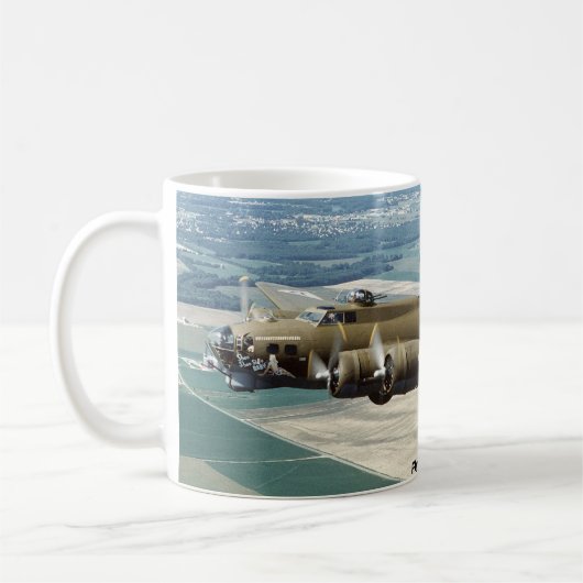 Tasse der Festung 2 des Fliegen-B-17 (Links)