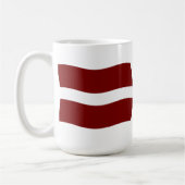 Tasse der Flagge Lettlands (Links)